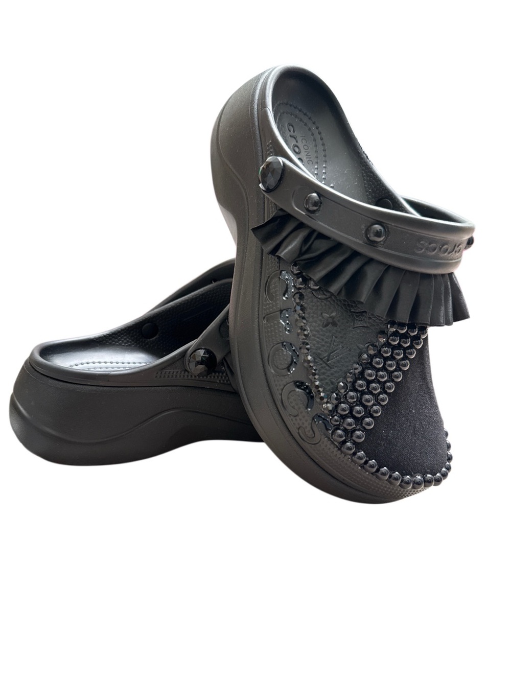 CUSTOM CROCS  EMBELLISHED CLOGS WITH BEADS AND FRINGES NWOT